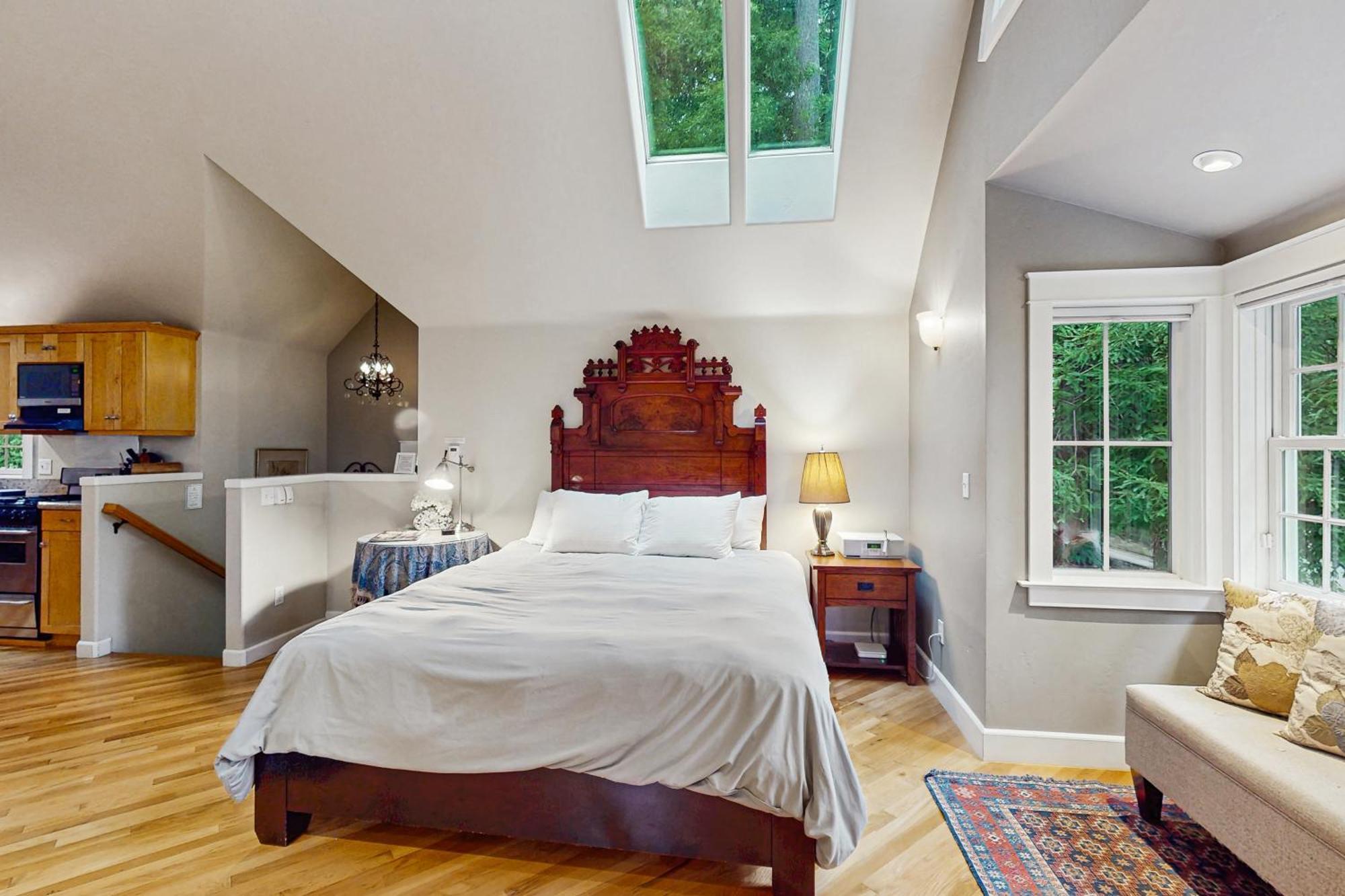 Serene Redwood Retreat アーケータ エクステリア 写真
