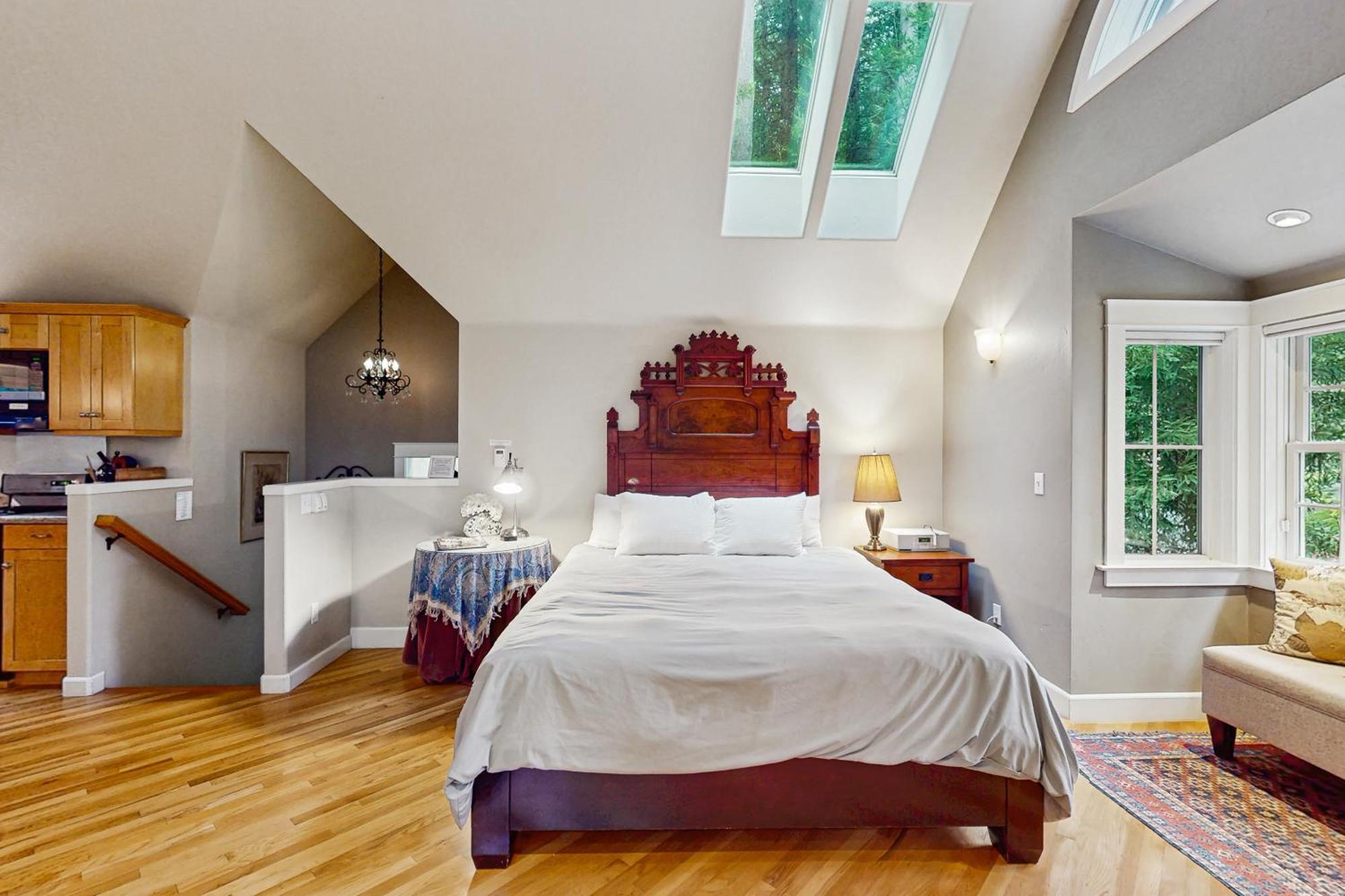 Serene Redwood Retreat アーケータ エクステリア 写真